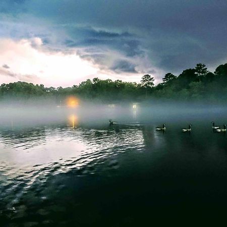 Lakefront Oasis Hot Springs Esterno foto
